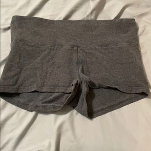 Aritzia workout shorts